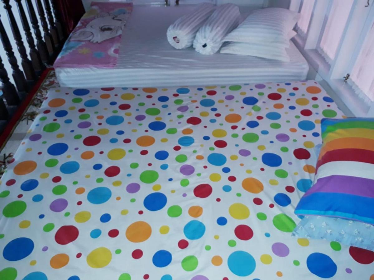Bumimi Homestay Painan Exterior foto