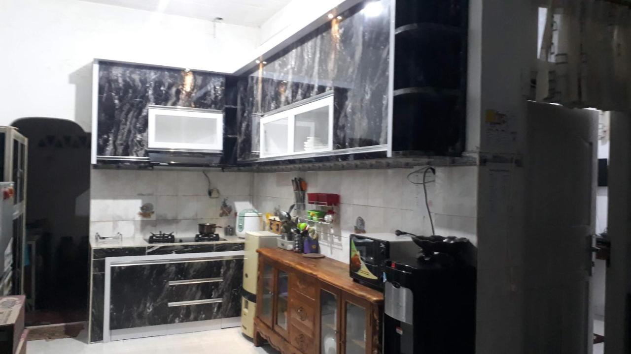 Bumimi Homestay Painan Exterior foto