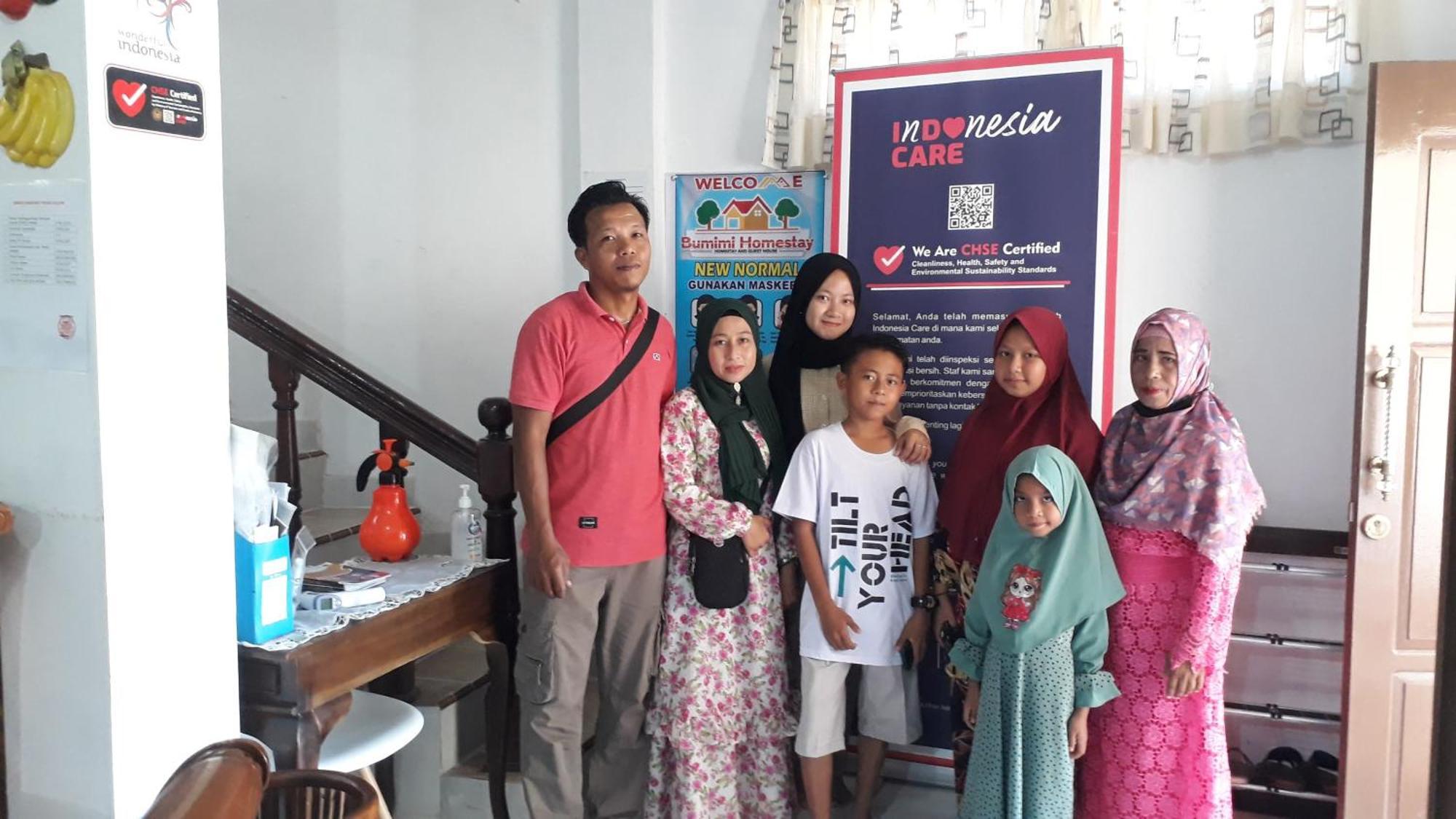 Bumimi Homestay Painan Exterior foto