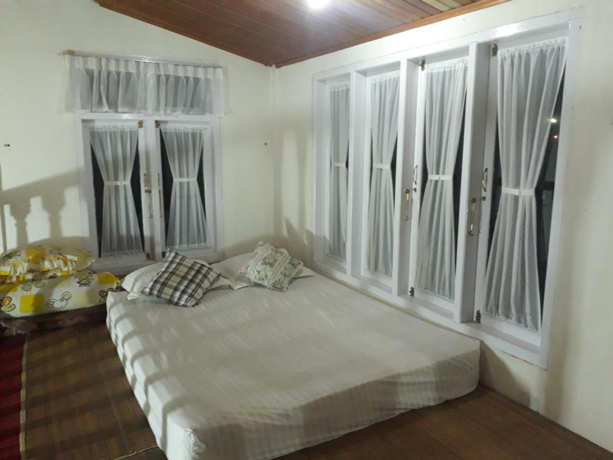 Bumimi Homestay Painan Exterior foto